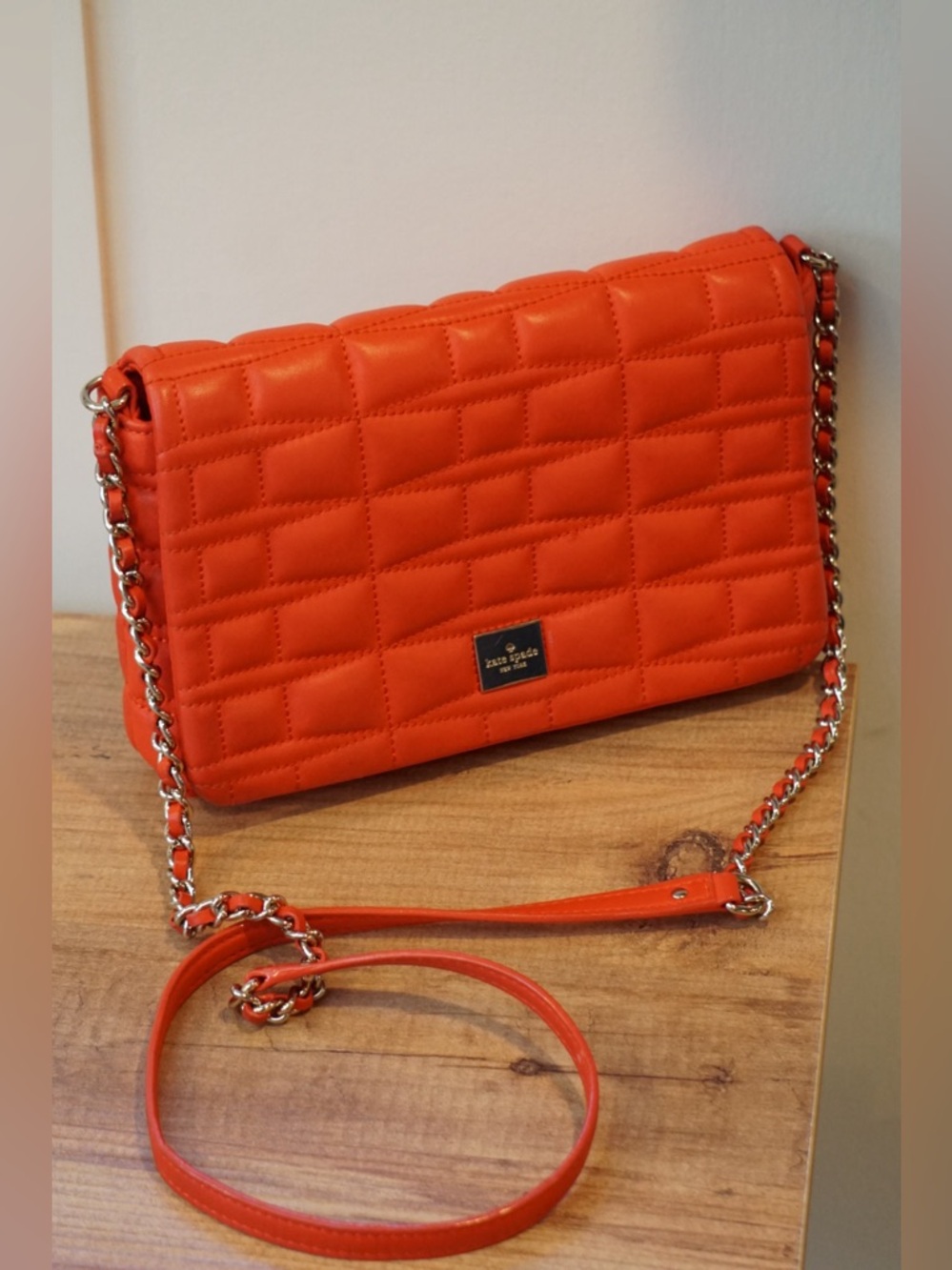 Kate Spade Flame Quilted Leather Chain Crossbody Shoulder Bag - Picture 3 of 12